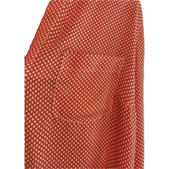 Outback Red Women's Redish Pink-Coral Polka Dot Blouse Size Medium Lightweight - Picture 2 of 8